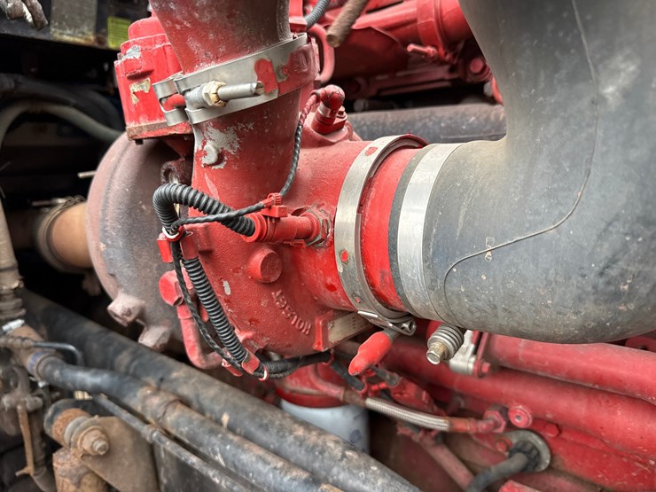 2020-kenworth-t800-image-31