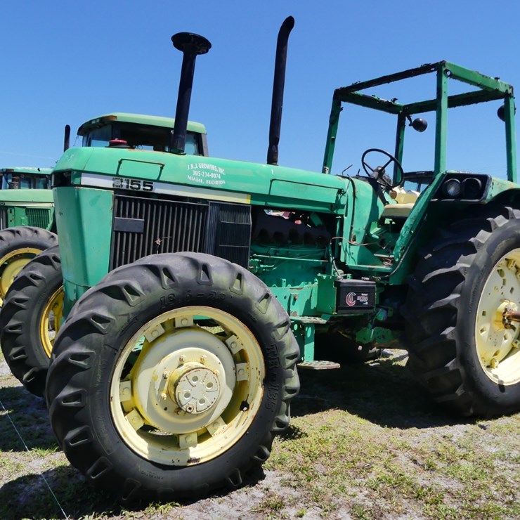 JOHN DEERE 3155
