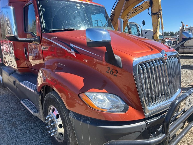 2019-international-lt-image-10