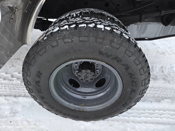 2001-ford-f350-image-50