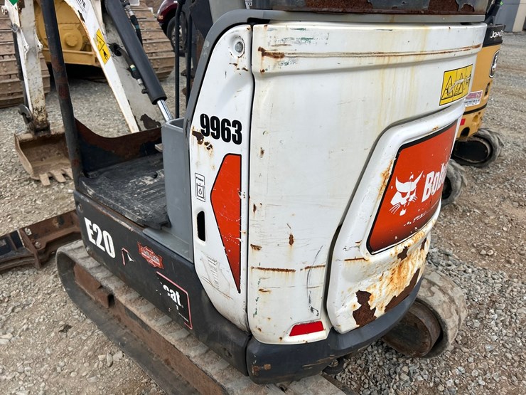 bobcat-e20-image-29