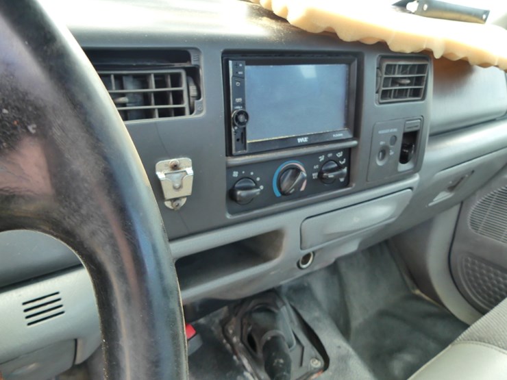 2003-ford-f350-xl-image-12