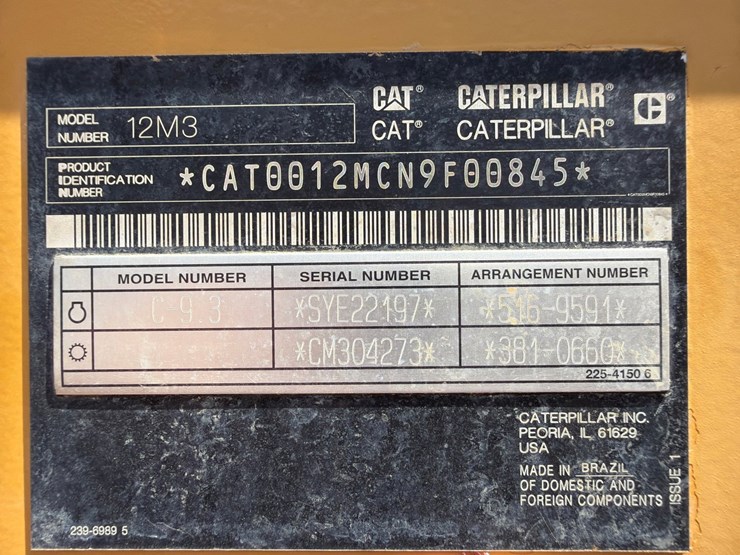 2018-caterpillar-12m3-image-96