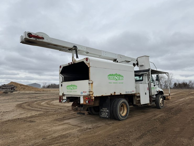 2007-international-durastar-4400-image-5