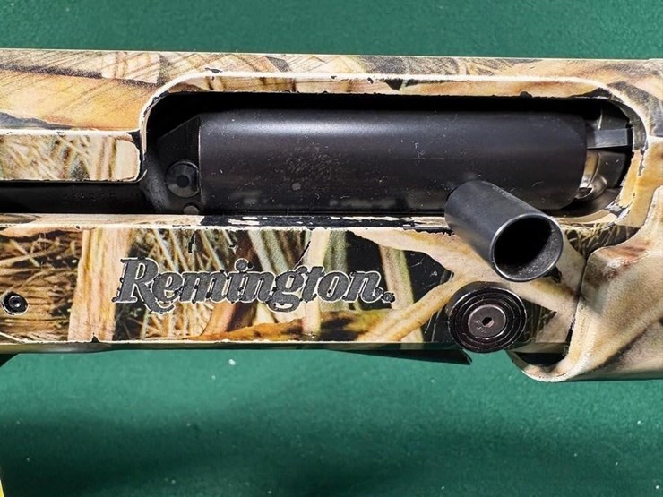 remington-versamax-12-ga-shotgun-image-6