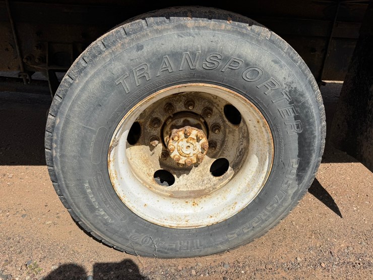 2010-international-4300-sba-image-52