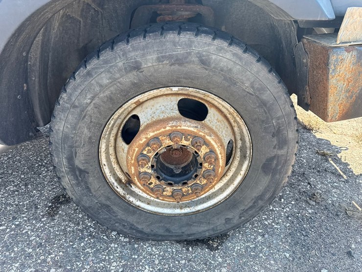 #1065-•-2013-ram-5500-heavy-duty-service-truck-image-42