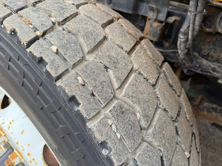 2009-international-workstar-7500-image-101