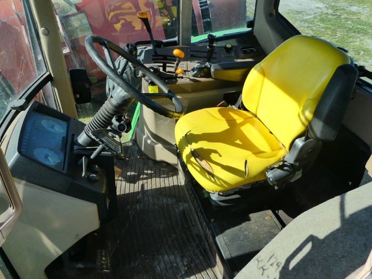 john-deere-6405-image-12