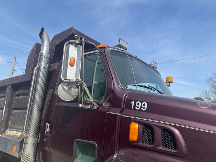 1999-sterling-l9513-image-14