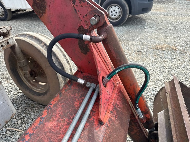 massey-ferguson-265-image-14