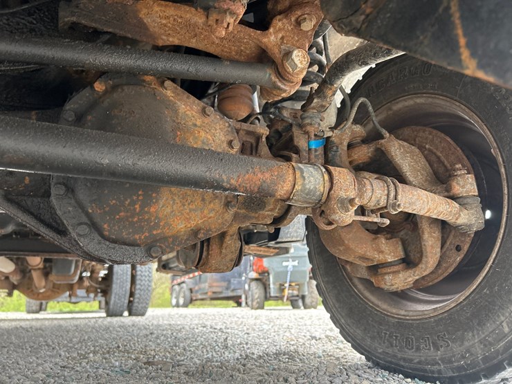 2012-ford-f450-image-28