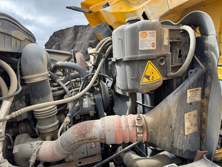 2009-international-workstar-7500-image-92