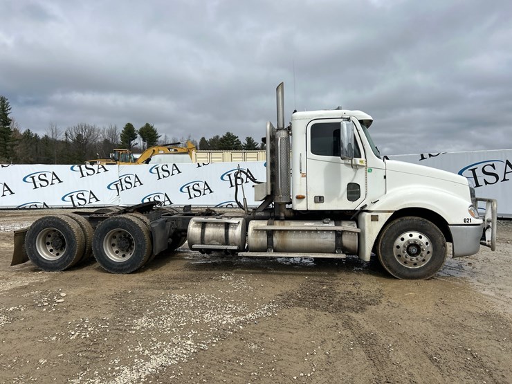 2002-massey-ferguson-8-image-6