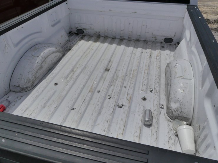 2017-ford-f150-xlt-image-7