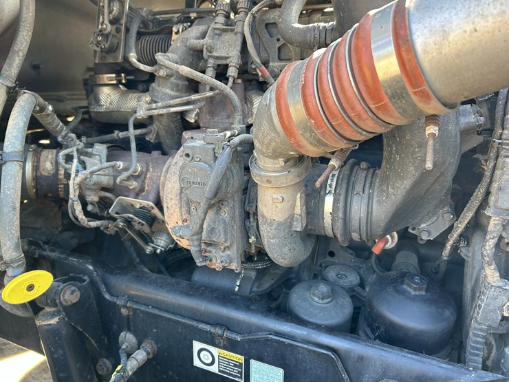 2020-kenworth-t880-image-57