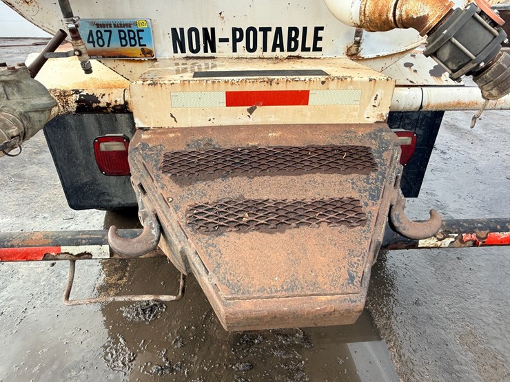 1988-mack-dm690s-image-26