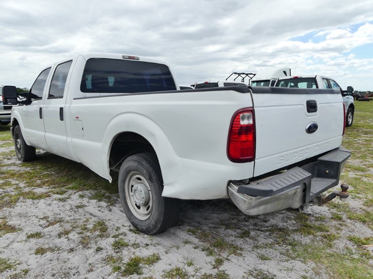 2012-ford-f250-xl-image-3