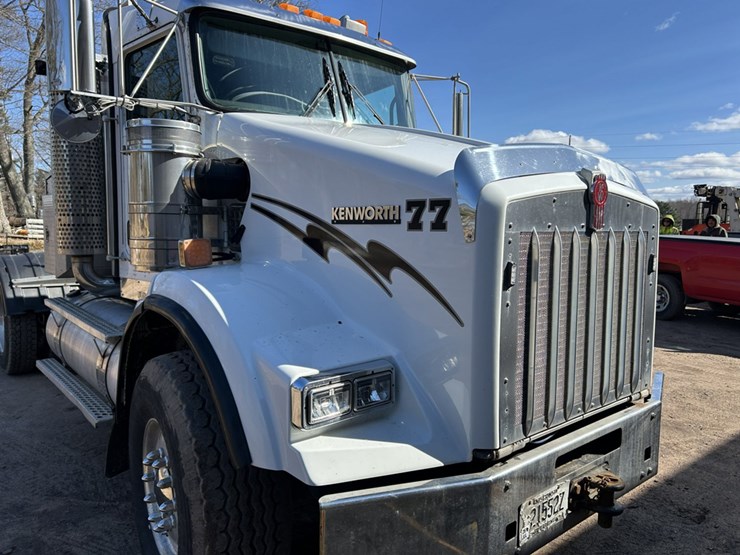 2006-kenworth-t800b-image-9