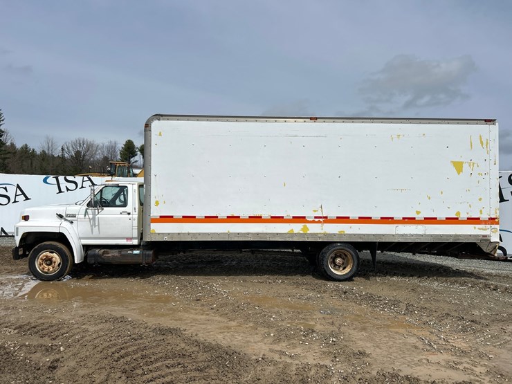 1993-ford-f700-image-2