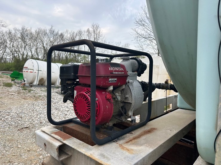 2007-international-7600-image-41