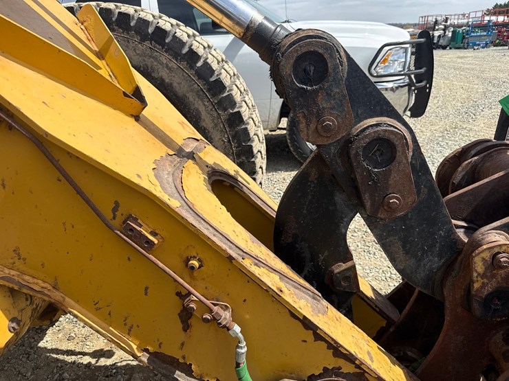 caterpillar-930h-image-13