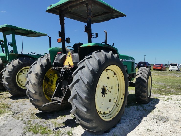 john-deere-5510-image-3