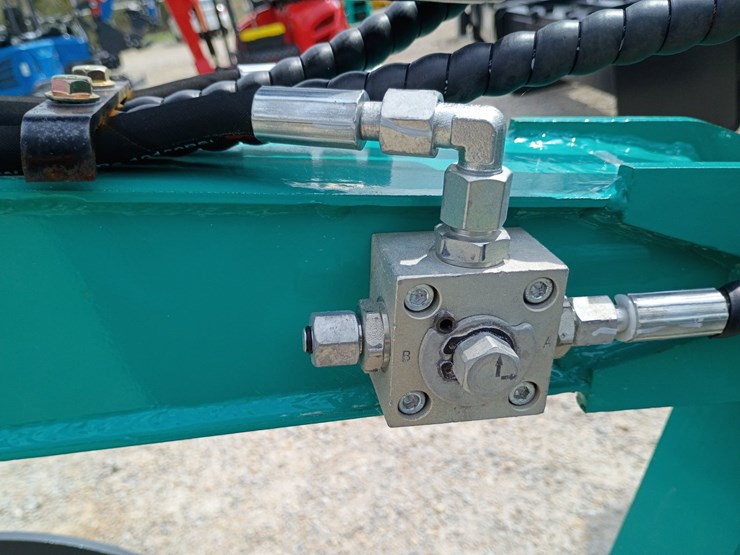 #24173-•-2025-agt-qk16r-mini-excavator-image-21