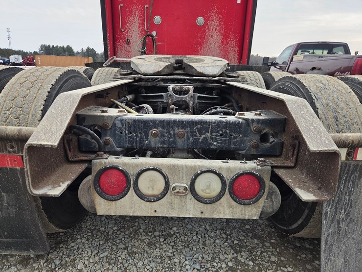 2005-kenworth-t600-image-38