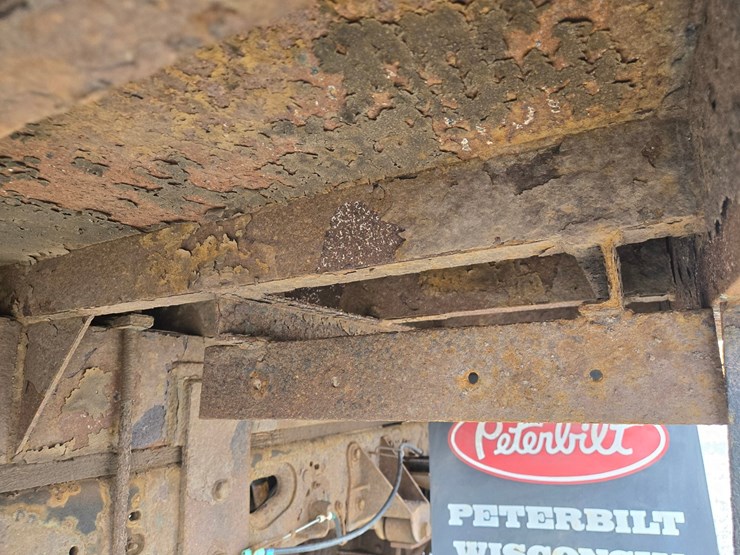 2008-ford-f550-image-27