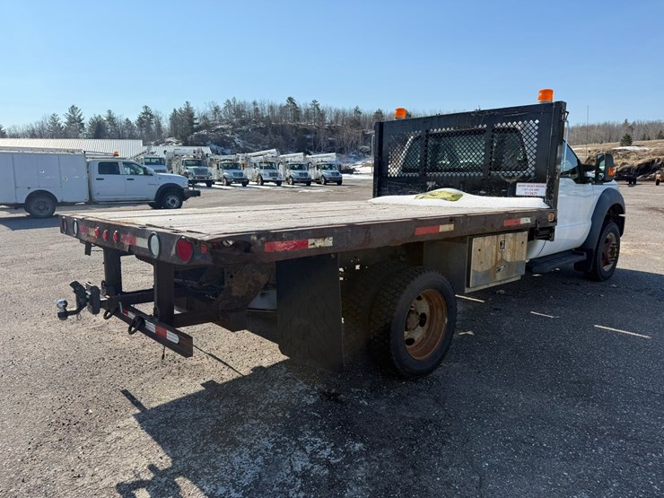 2011-ford-f550-xl-image-5