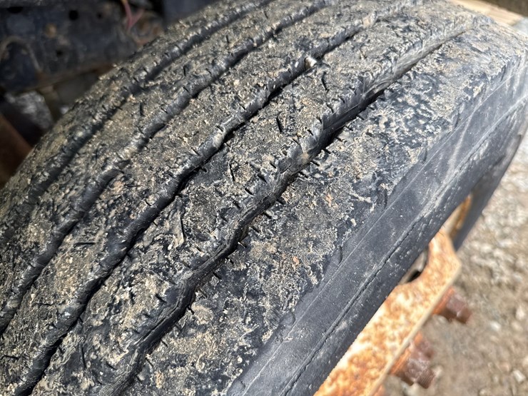 1993-ford-f700-image-82