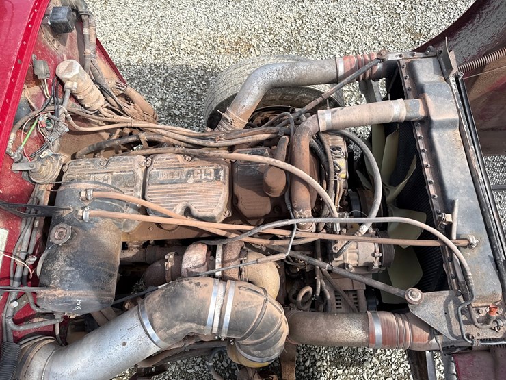 2004-peterbilt-378-image-27