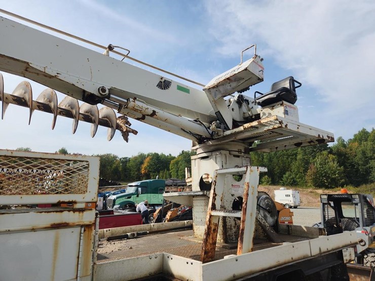 2003-international-durastar-4300-image-19