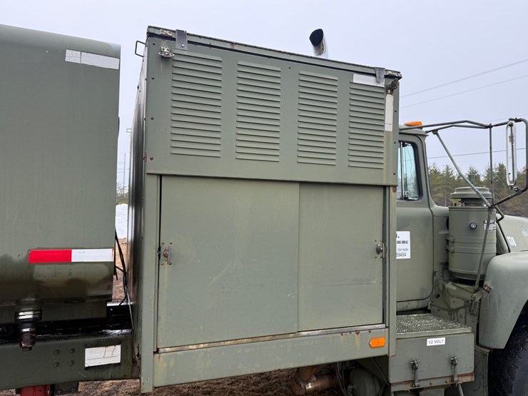 1984-mack-dm492s-image-33