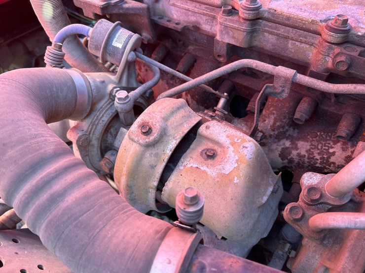 2005-isuzu-nqr-image-43