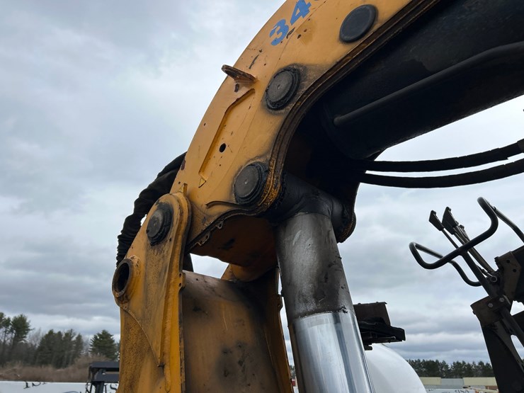 1999-mack-dm688s-image-26