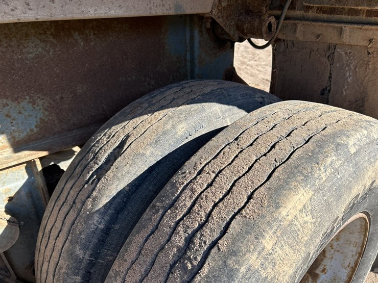 axle-end-dump-image-33