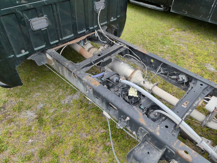 2016-ford-f350-xl-image-6