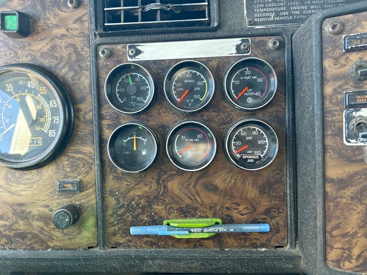 1994-massey-ferguson-8-image-68