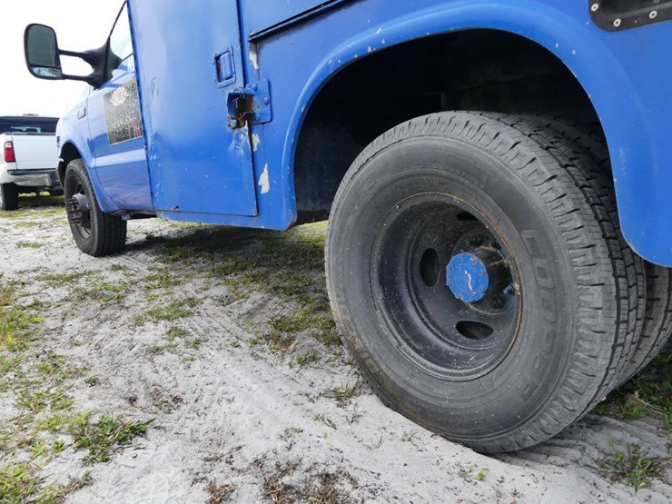 2003-ford-f350-xl-image-6