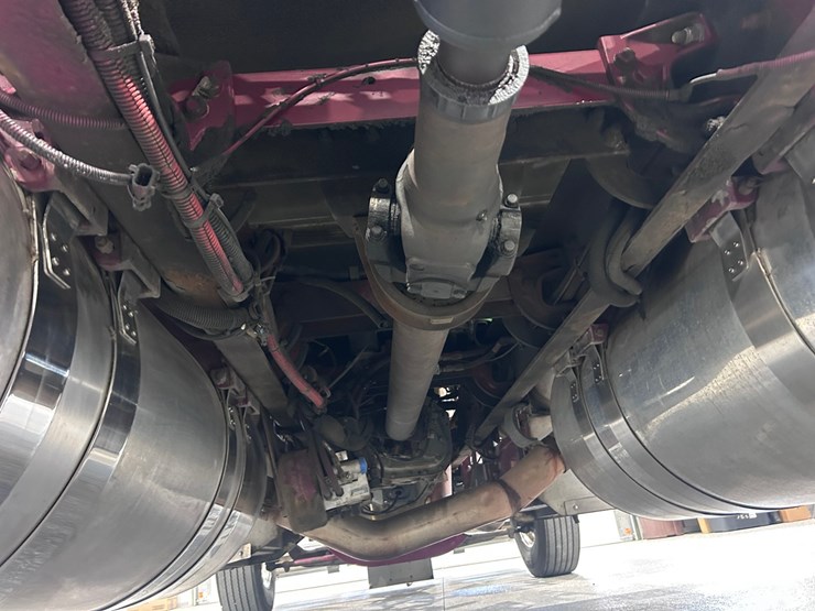 2007-peterbilt-379-image-125