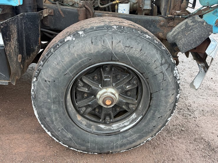 #1056-•-1989-mack-quad-axle-dump-truck-image-77