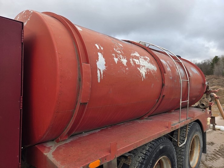 1993-international-9200-image-27