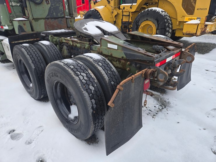 1992-massey-ferguson-8-image-22