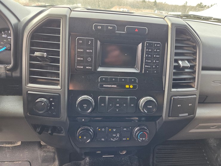 2018-ford-f550-xl-image-65