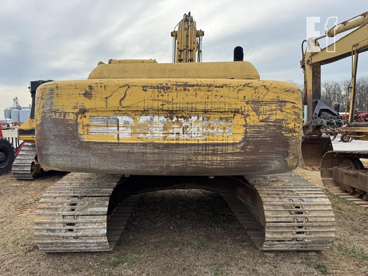 deere-230-lc-image-18