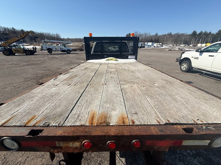 2011-ford-f550-xl-image-19