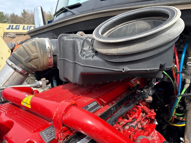 2019-kenworth-t680-image-19