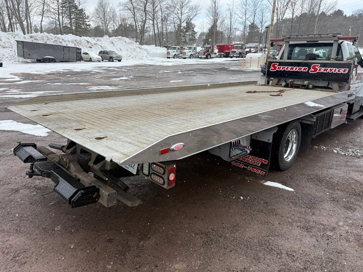 2018-ford-f650-image-24